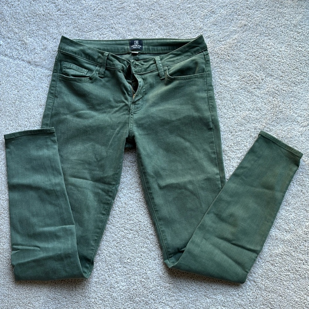 Just Black brand jeans. Great condition.